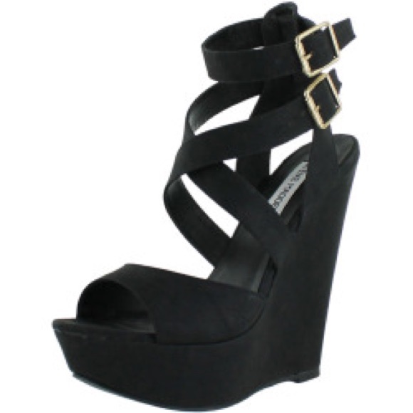 steve madden black strappy wedges